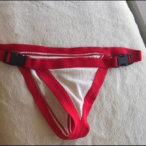 Frankie’s Bikinis Devon Bottom